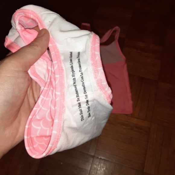 New Girls size 4/5 pineapple tankini 2 pc swinsuit - Picture 5 of 5